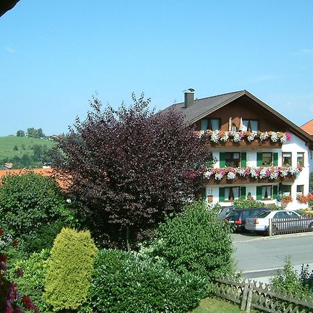 Gaestehaus Alpina Hotel Bad Kohlgrub Exterior photo